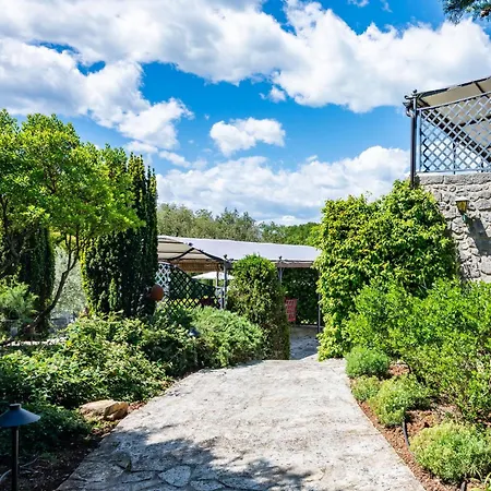 Cypress & Olive House Ckk 178