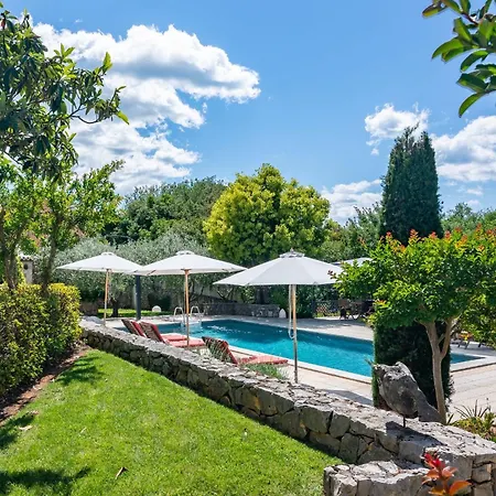 Feriehus Cypress & Olive House Ckk 178